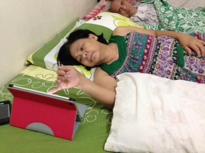 Now, this is how she watches her soaps.  Hahahaha.