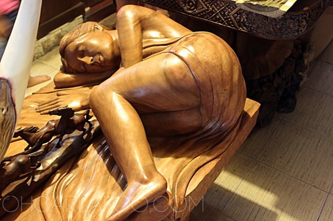 The sleeping beauty atop a coffee table